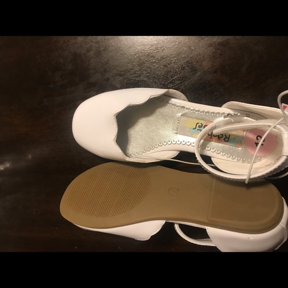 Rachel - Picture 2 of 2